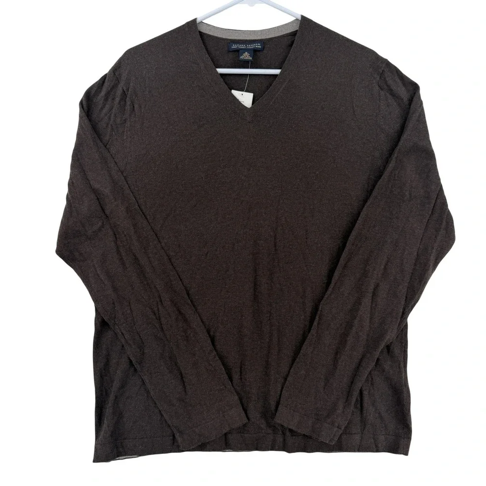 Banana Republic Sweater Mens Medium Brown Silk Cashmere V Neck Knit Luxury NWT